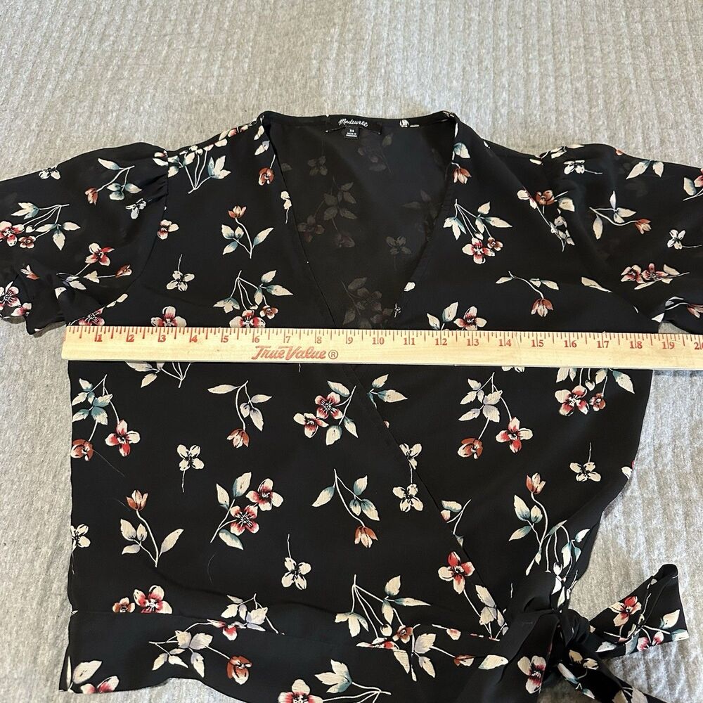Madewell Cropped Boho Floral Tie Wrap Blouse XS Flutter Sleeve Sheer Black - Picture 2 of 10